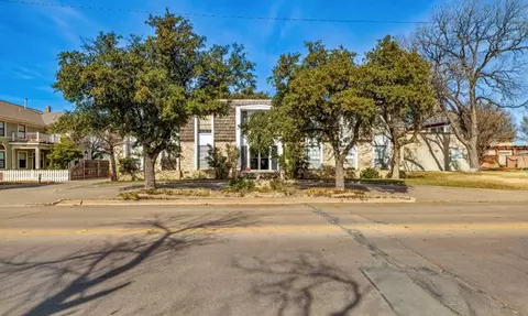 326 W Concho Ave, San Angelo, TX 76904