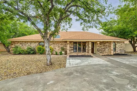 5318 Green Valley Trl, San Angelo, TX 76904
