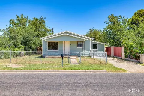 94 42nd St, San Angelo, TX 76903