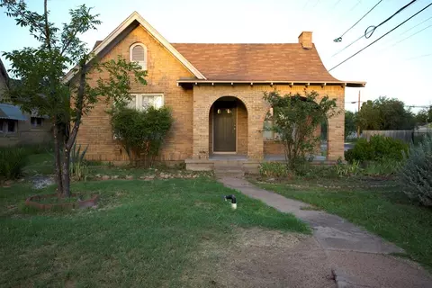621 N Jefferson St, San Angelo, TX 76901