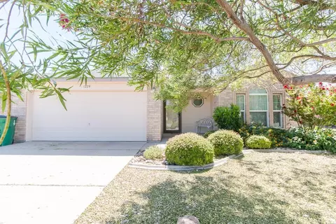 1224 Johnny Ln, San Angelo, TX 76905