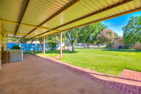 501 E Holmes Ave, Bronte, TX 76933 photo 28