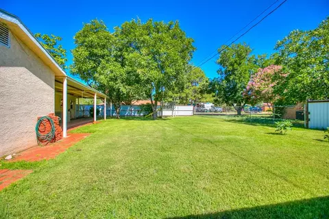 501 E Holmes Ave, Bronte, TX 76933 photo 32