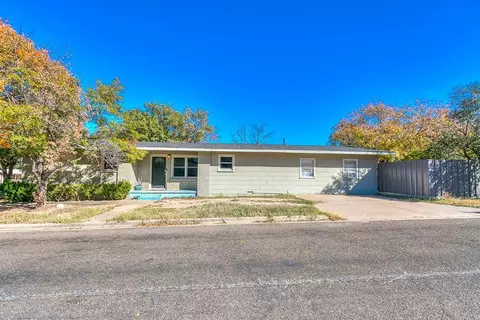2645 Raney St, San Angelo, TX 76901