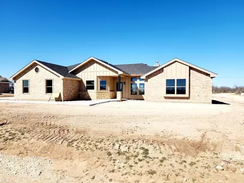 9690 Bighorn Trl, San Angelo, TX 76901