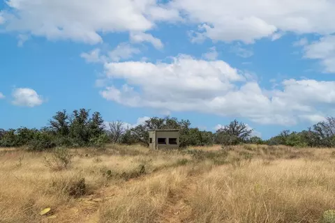 330 Axis Ct, Melvin, TX 76858