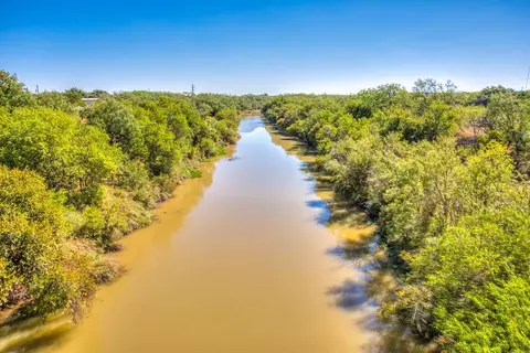 1605 Hutchings, Ballinger, TX 76821