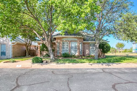 3 Southridge Dr, San Angelo, TX 76904