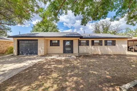 810 State Court Dr, San Angelo, TX 76905
