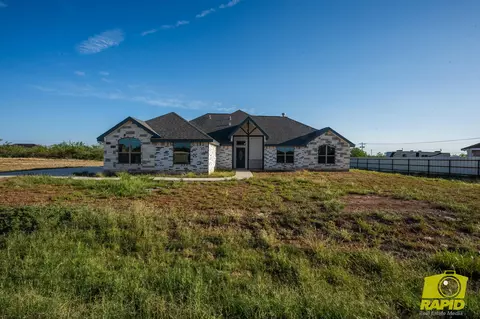 9540 Grey Wolf Ln, San Angelo, TX 76901