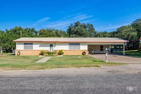 705 E 2nd St, Sonora, TX 76950