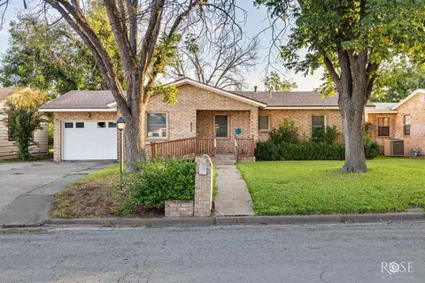 611 Allen Dr, Sonora, TX 76950