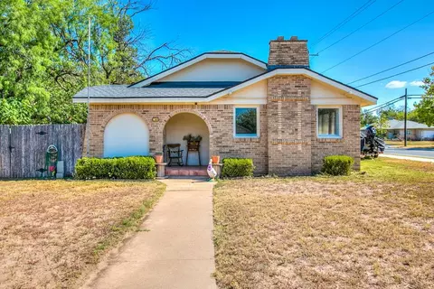 2027 Walnut St, San Angelo, TX 76901