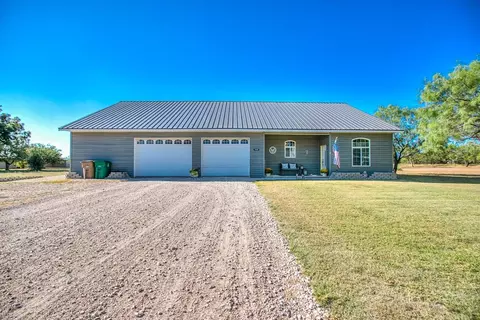 1105 W 48th St, San Angelo, TX 76903