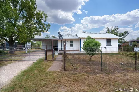 25 E 41st St, San Angelo, TX 76903