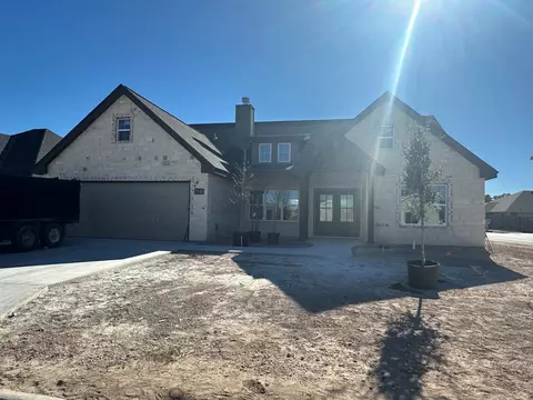3145 Maplewood Dr, San Angelo, TX 76904