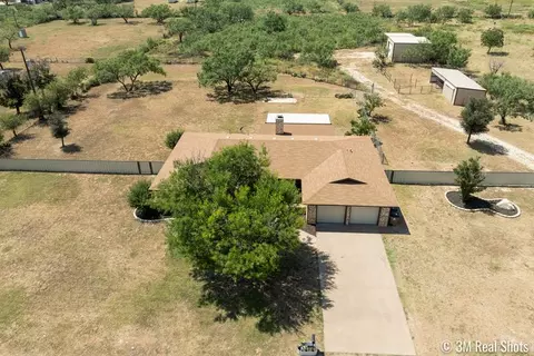 5301 Meadow Dr, San Angelo, TX 76903
