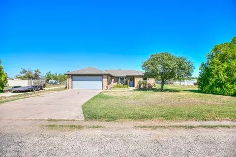 1052 Crickett Ln, San Angelo, TX 76905