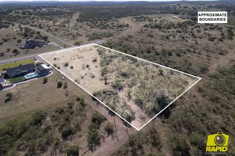 17245 Caballo Blanco Ln, Christoval, TX 76935