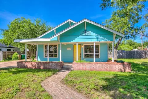 215 N Bishop St, San Angelo, TX 76901