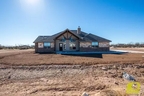 9585 Grey Wolf Ln, San Angelo, TX 76901