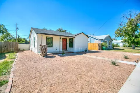 319 N Howard St, San Angelo, TX 76901
