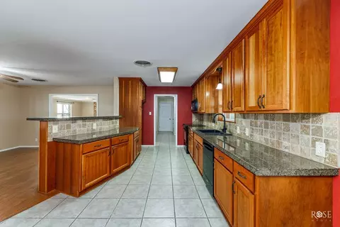 Kitchen - 8862 Loop 570, Wall, TX 76957 photo 1 of 2