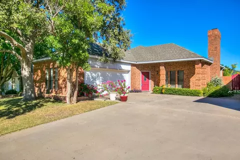 1206 Dorchester Dr, San Angelo, TX 76901