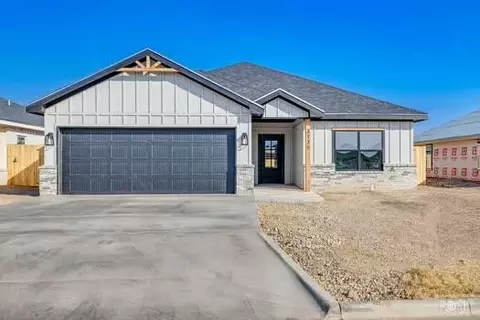 3136 Maplewood Dr, San Angelo, TX 76904