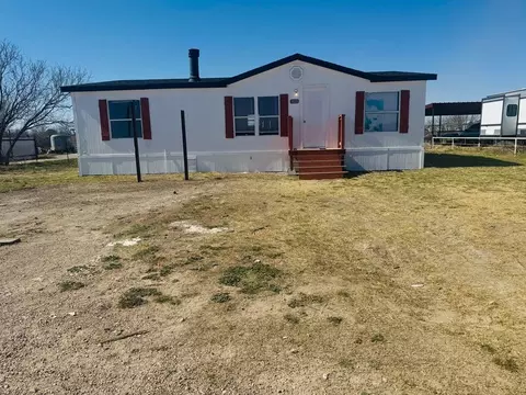 10324 Front St, San Angelo, TX 76901