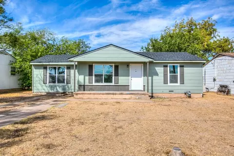 1106 Country Club Dr, Ballinger, TX 76821