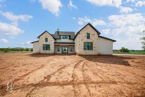 7913 Becca Ln, San Angelo, TX 76904