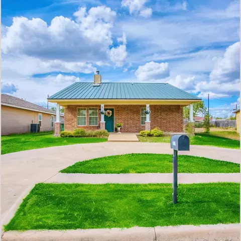 2638 Webster St, San Angelo, TX 76901