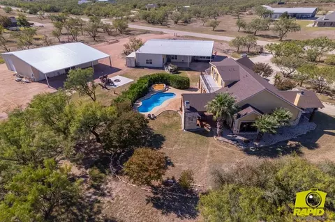 2111 Copper Rock Rd, San Angelo, TX 76904