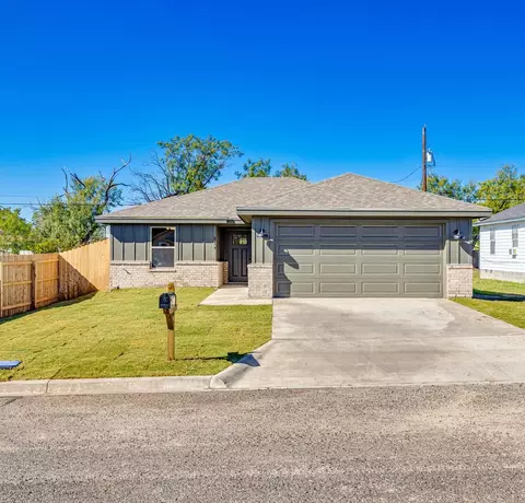 314 W 12th St, San Angelo, TX 76903