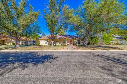 3022 Sierra Dr, San Angelo, TX 76904