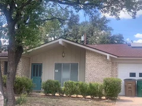 3621 Old Post Ct, San Angelo, TX 76904