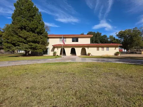 1554 Sun Valley Ln, San Angelo, TX 76904