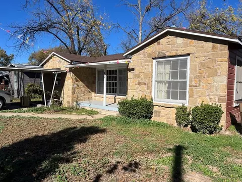 82 Belaire Ave, San Angelo, TX 76903