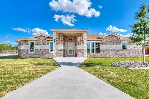 5202 Enclave Ct, San Angelo, TX 76904