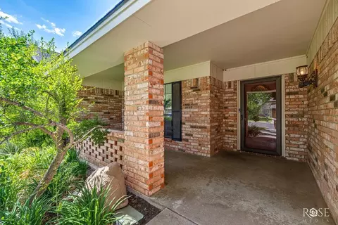 3222 Oak Mountain Trl, San Angelo, TX 76904