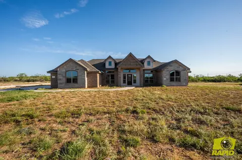 9574 Grey Wolf Ln, San Angelo, TX 76901