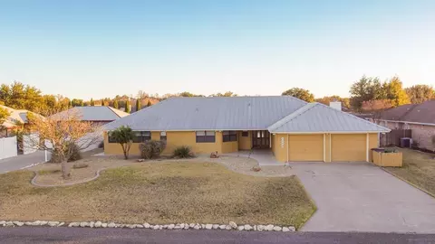 1213 St Andrews Rd, San Angelo, TX 76904