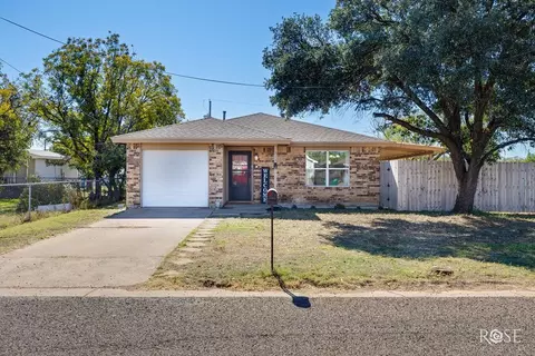713 E 46th St, San Angelo, TX 76903