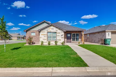 6102 Valley Pine Dr, San Angelo, TX 76904