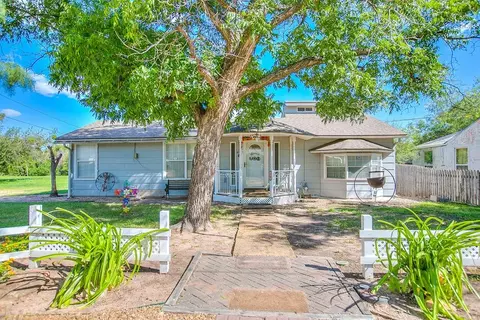 207 E 28th St, San Angelo, TX 76903
