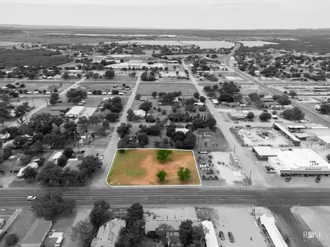 216 S State St, Bronte, TX 76933