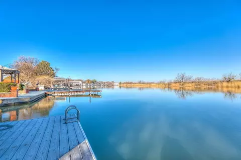 2322 Fishermans Rd, San Angelo, TX 76904