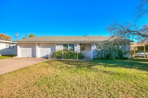 266 Mockingbird Ln, San Angelo, TX 76901