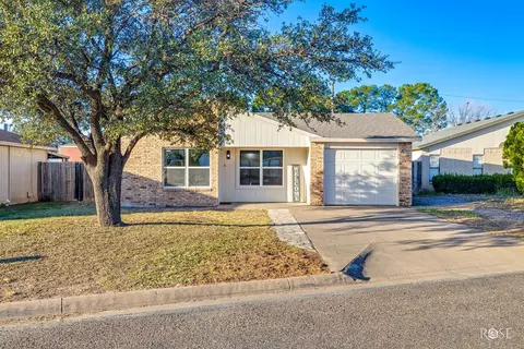 3305 Erin St, San Angelo, TX 76903
